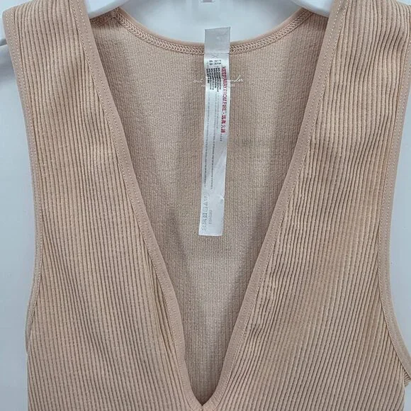 Out From Under Tan Ribbed Bralette – Size S – Free People Deep V-Neck Crop Top - Picture 3 of 4
